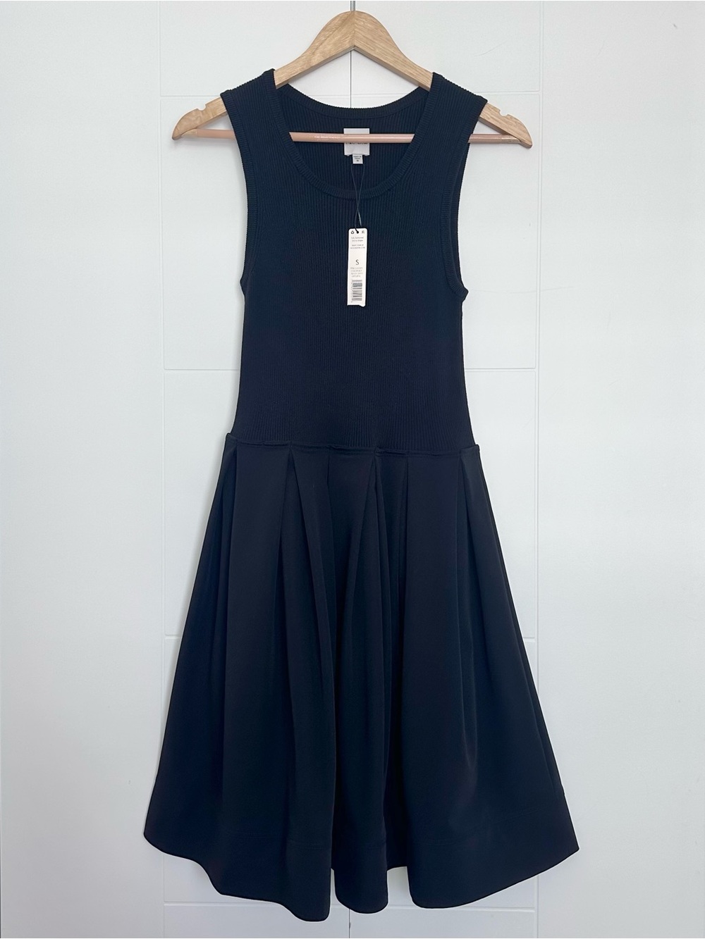 NWT Nic + Zoe black dress